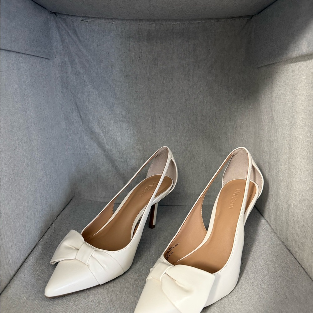 Chic White Bow Women's Heels